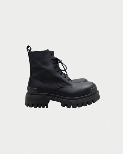 Balenciaga čizme